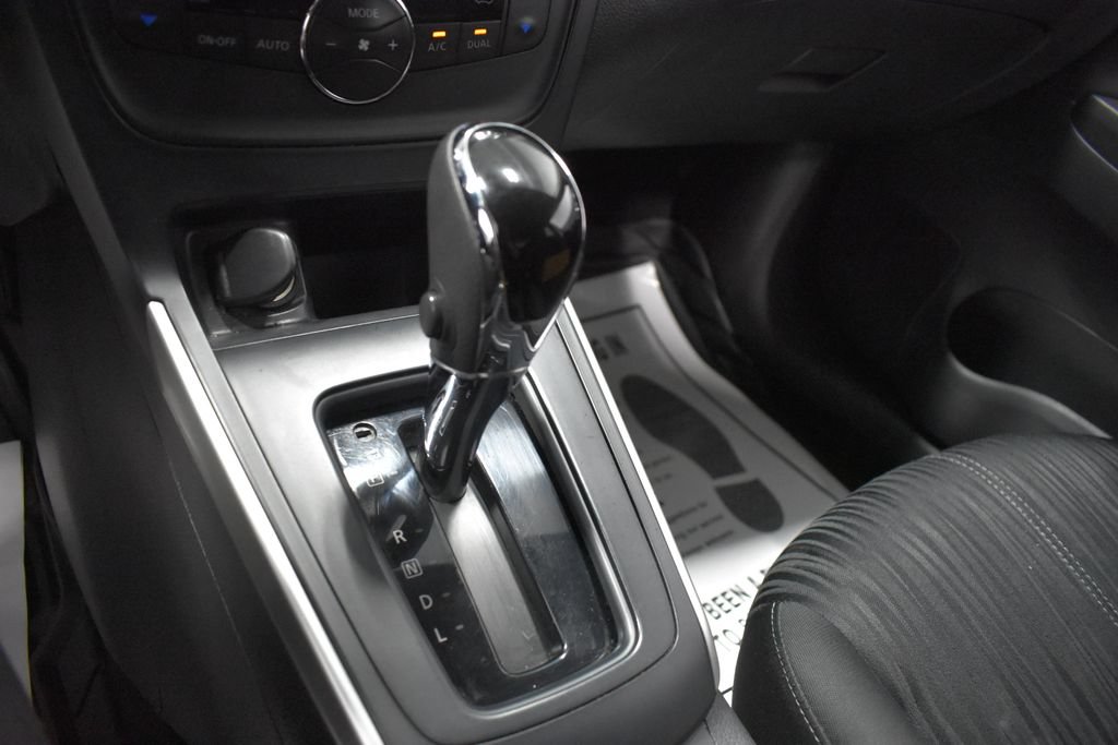 Used 2018 Nissan Sentra SV FWD image 19