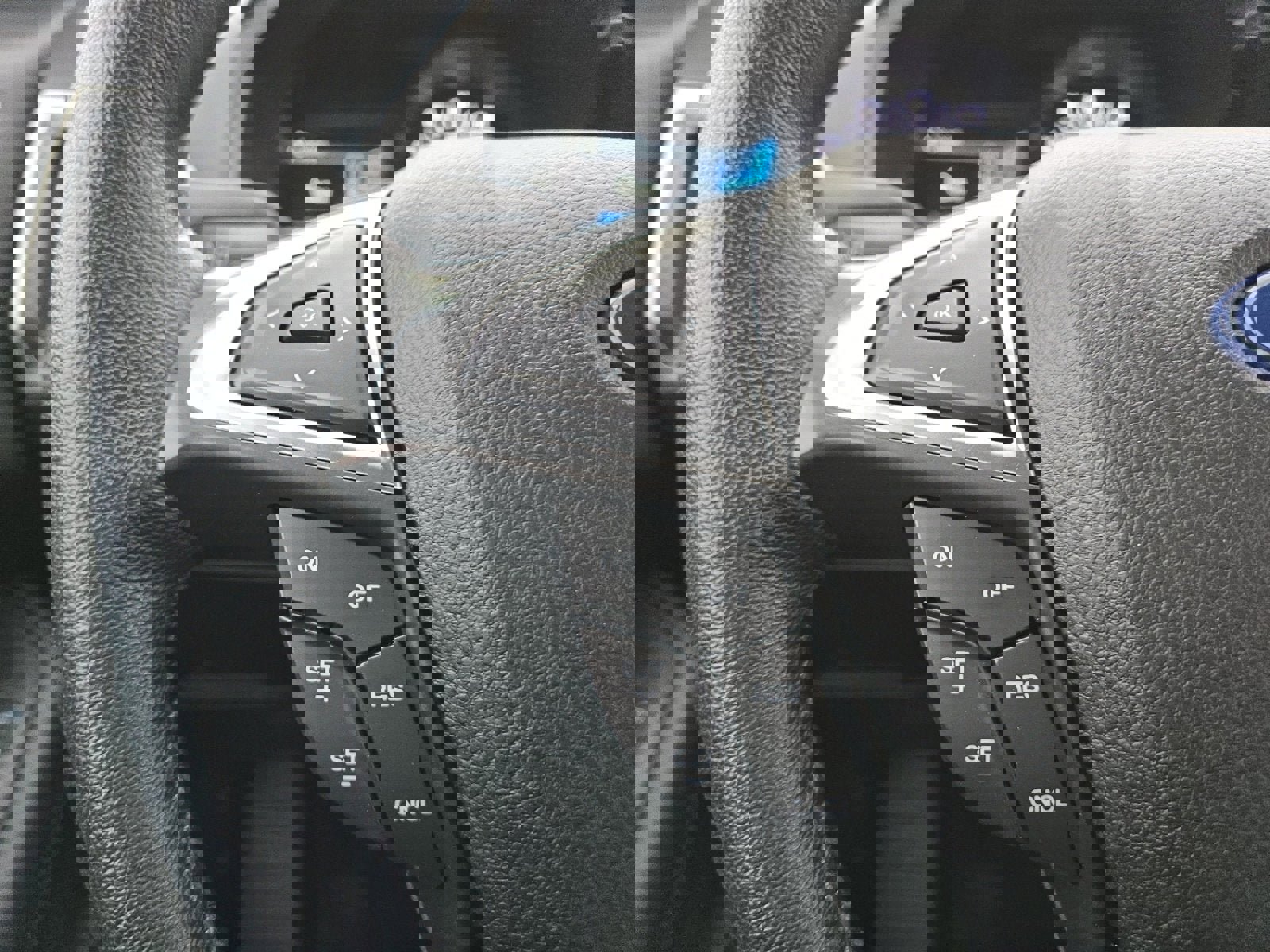 Certified 2022 Ford Edge SEL w/ Convenience Package image 14