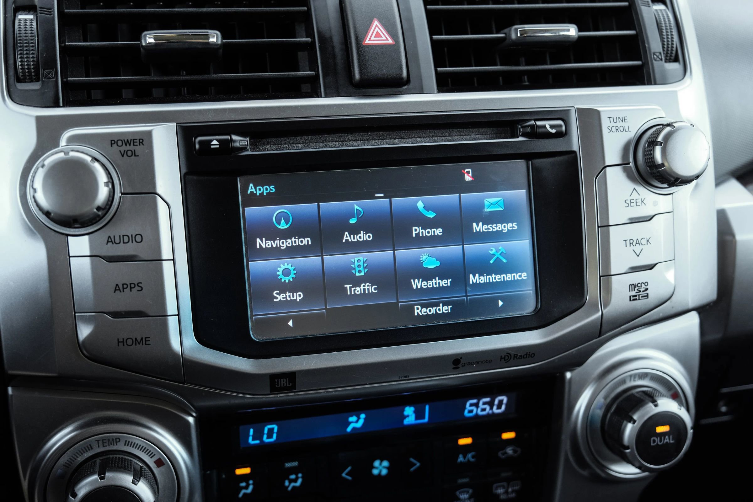 Used 2014 Toyota 4Runner Limited image 31
