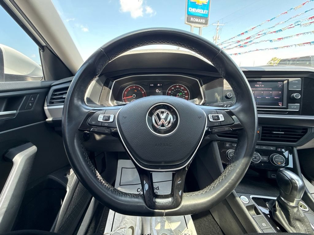 Used 2019 Volkswagen Jetta SE FWD image 13