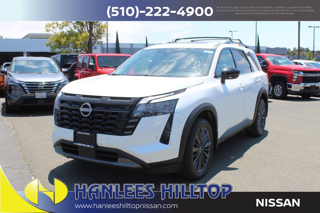 New 2026 Nissan Pathfinder SL w/ SL Premium Package AWD/4WD image 3