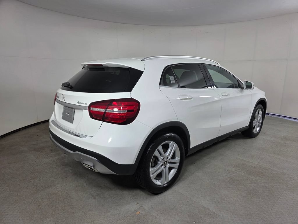 Used 2020 Mercedes-Benz GLA 250 4MATIC image 4
