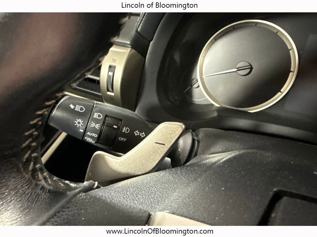 Used 2016 Lexus IS 300 AWD image 30