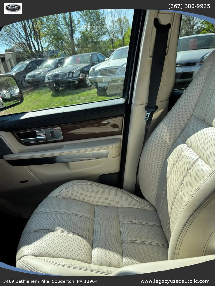 Used 2010 Land Rover Range Rover Sport HSE LUX AWD/4WD image 24