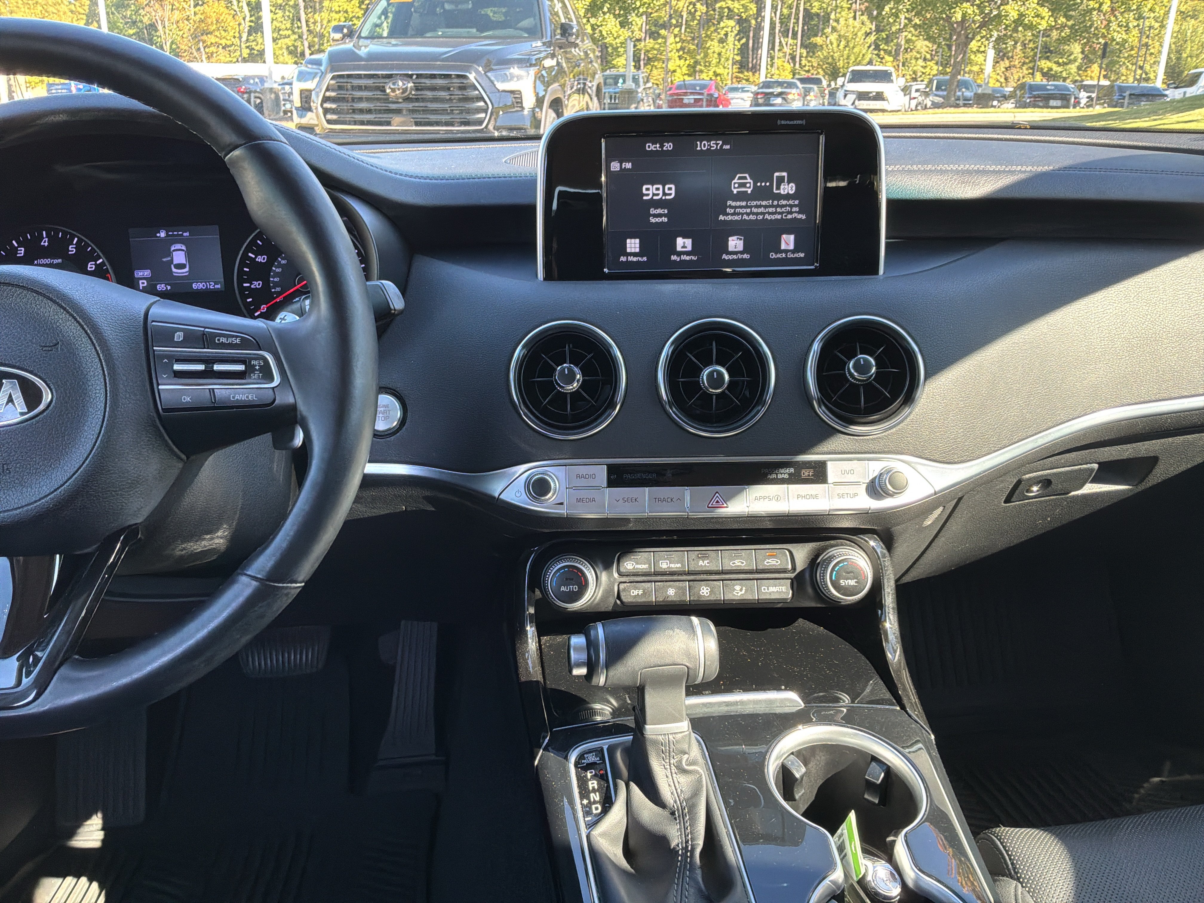 Used 2019 Kia Stinger RWD image 28