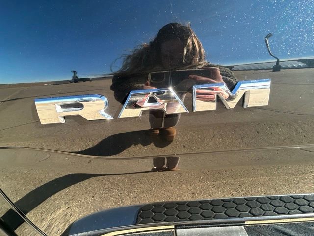 Used 2019 RAM 1500 Laramie image 26