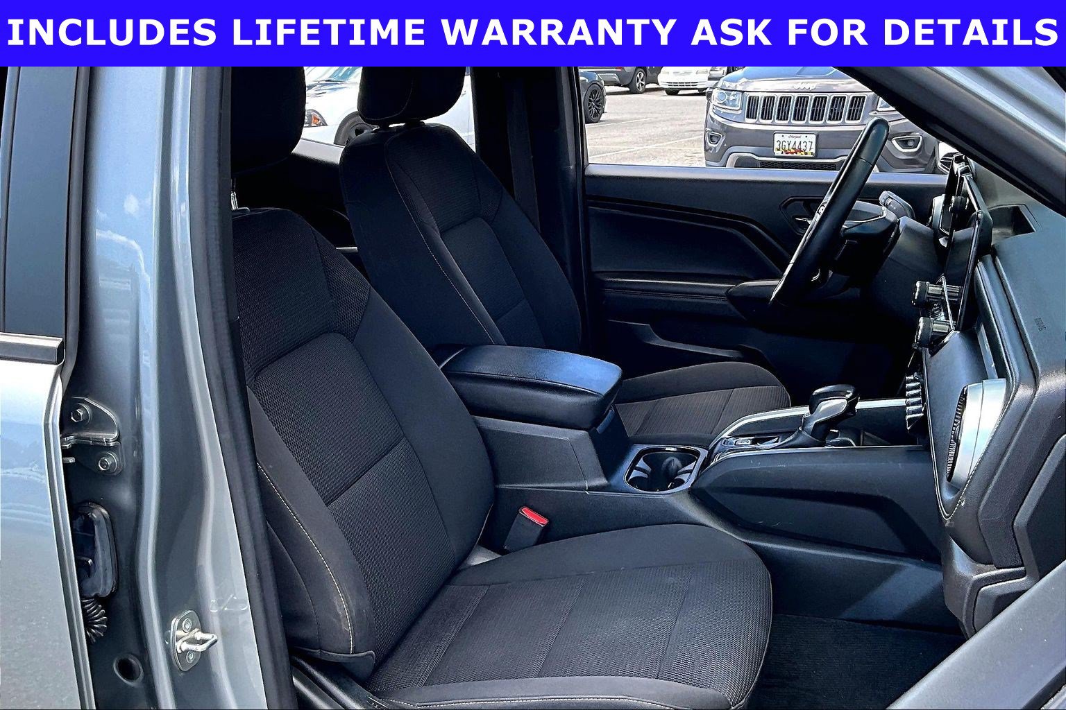 Used 2023 Chevrolet Colorado LT w/ LT Convenience Package AWD/4WD image 7