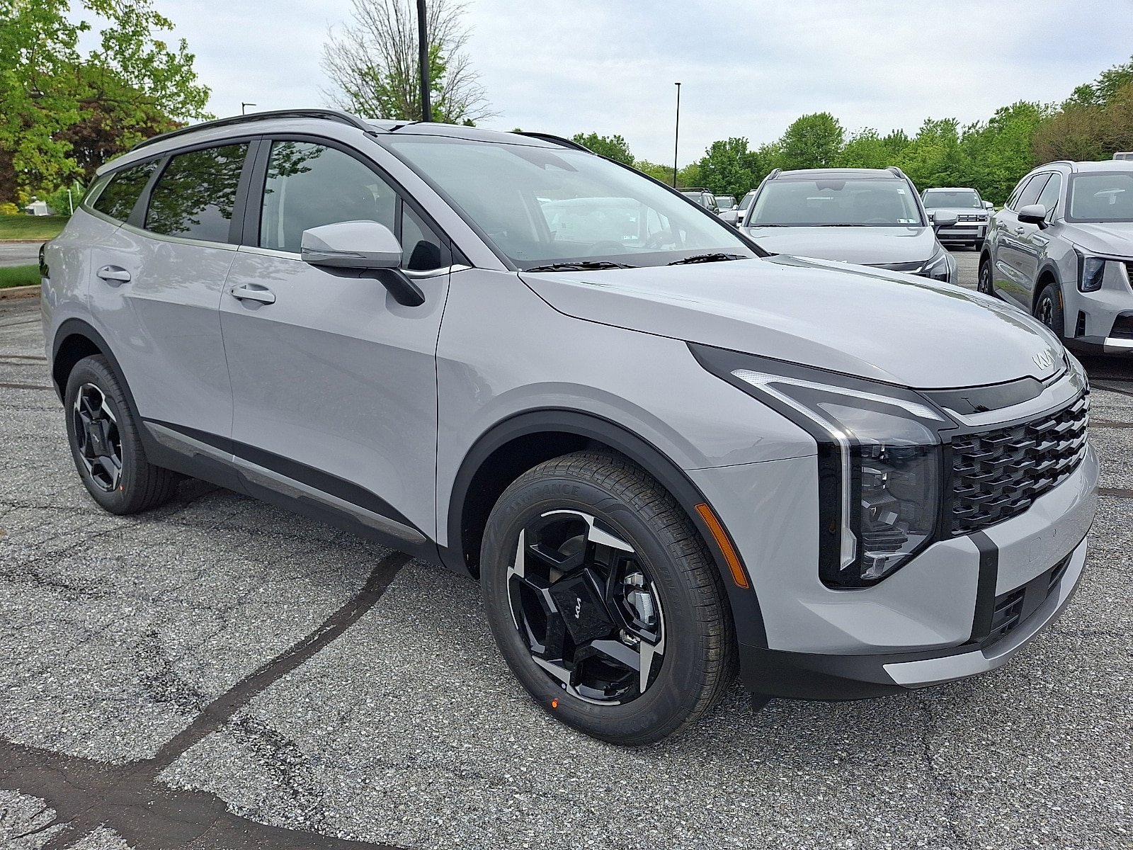 New 2026 Kia Sportage EX w/ EX Panoramic Sunroof Package AWD/4WD image 2