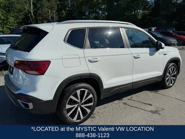 Certified 2023 Volkswagen Taos SE w/ Panoramic Sunroof Package FWD image 5