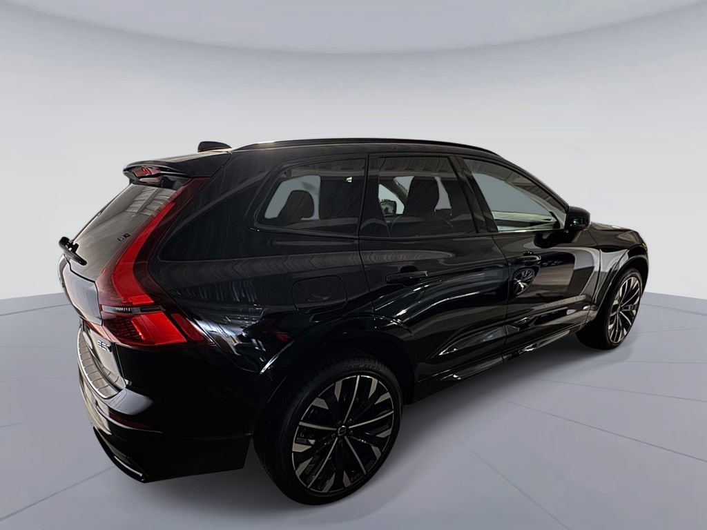 Certified 2026 Volvo XC60 B5 Ultra w/ Protection Package Premier AWD/4WD image 5