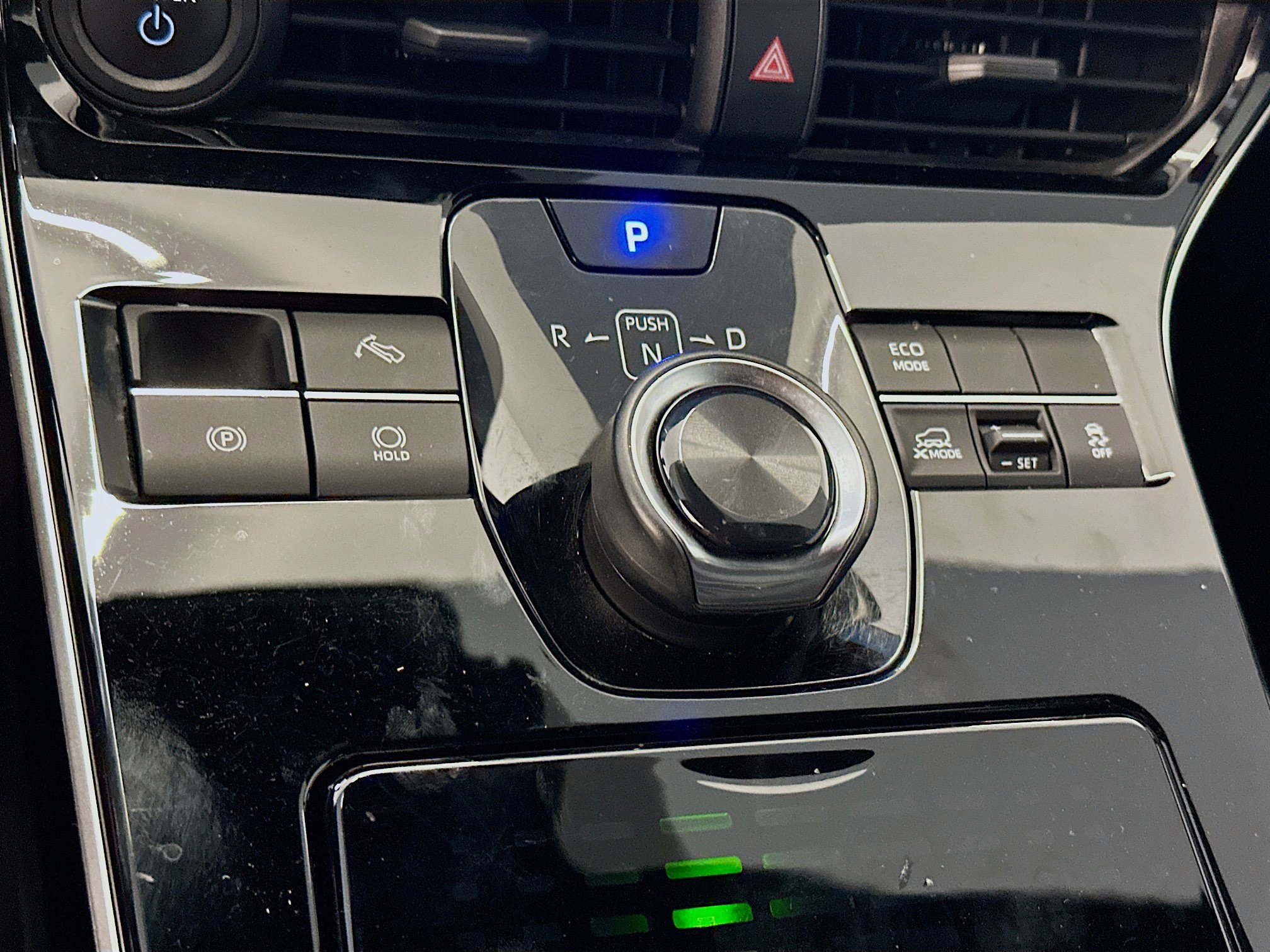 Used 2024 Toyota bZ4X XLE image 25