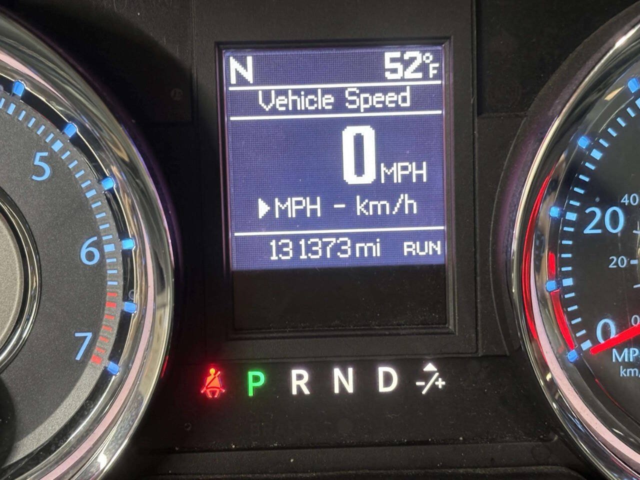 Used 2015 Chrysler Town & Country Touring-L w/ Driver Convenience Group FWD image 35