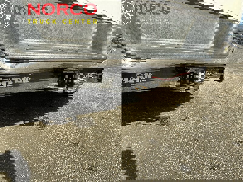 Used 2020 Chevrolet Express 3500 LT w/ LT Preferred Equipment Group RWD image 12