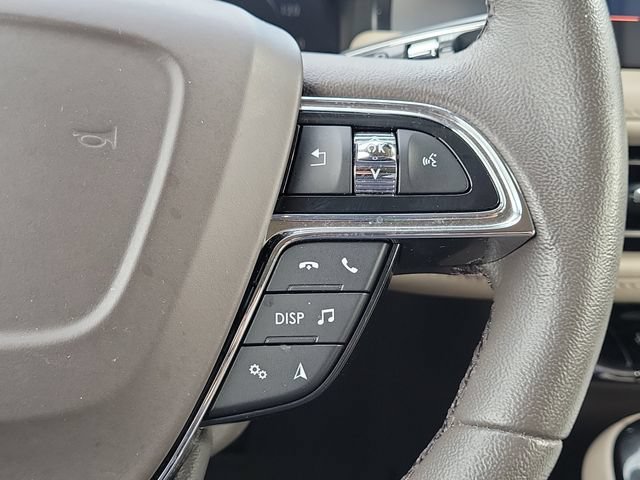 Certified 2023 Lincoln Nautilus FWD w/ Premium Package image 22