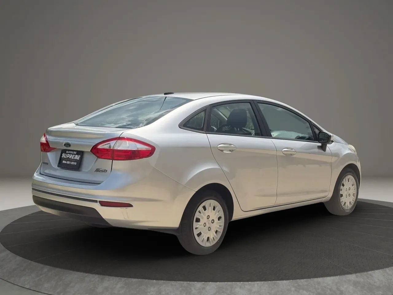 Used 2017 Ford Fiesta S FWD image 3