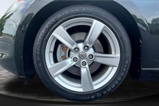 Used 2012 Nissan 370Z Coupe RWD image 29
