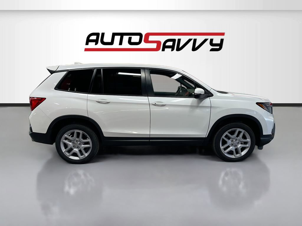 Used 2025 Honda Passport EX-L image 8