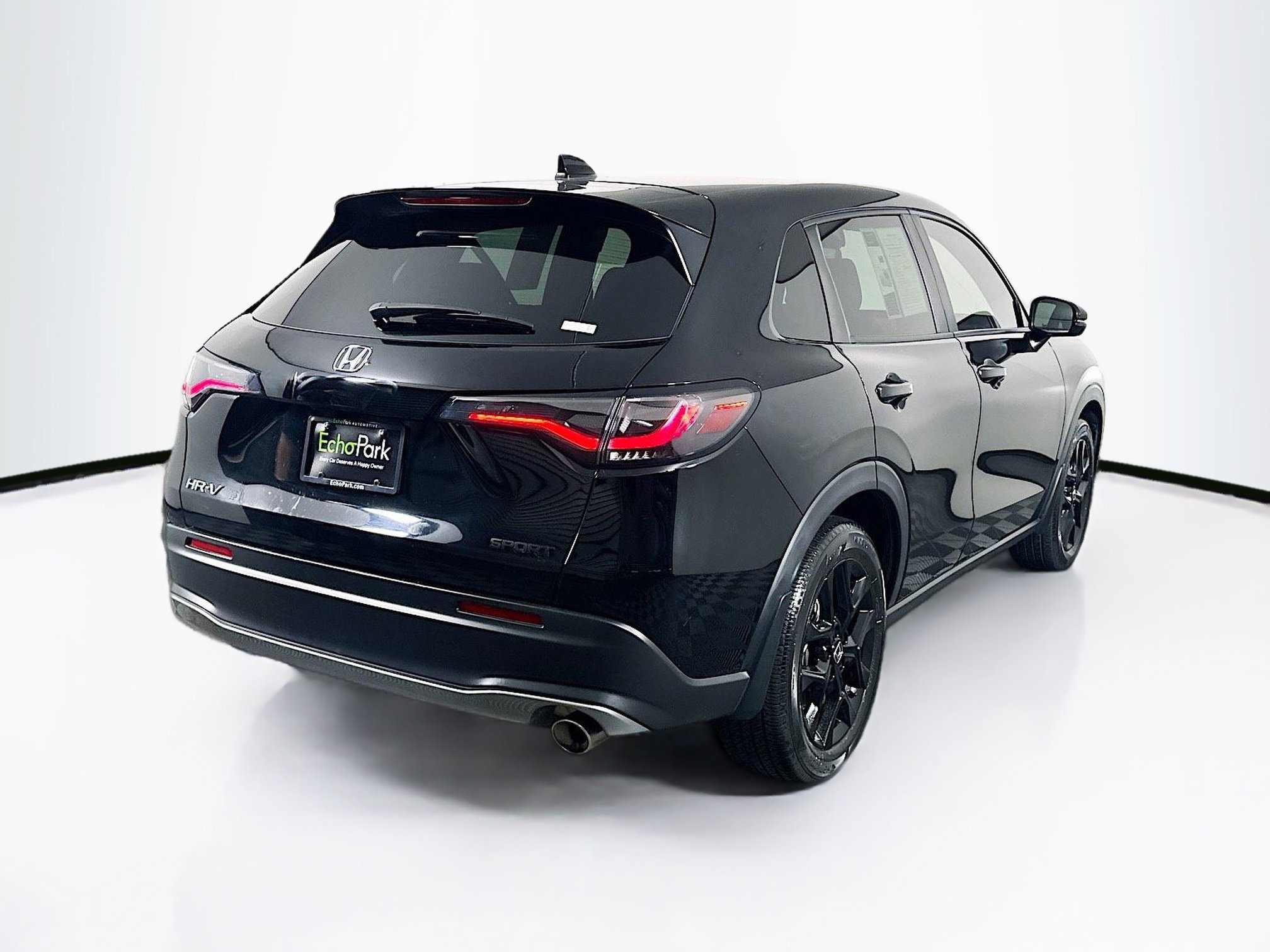 Used 2023 Honda HR-V Sport image 9