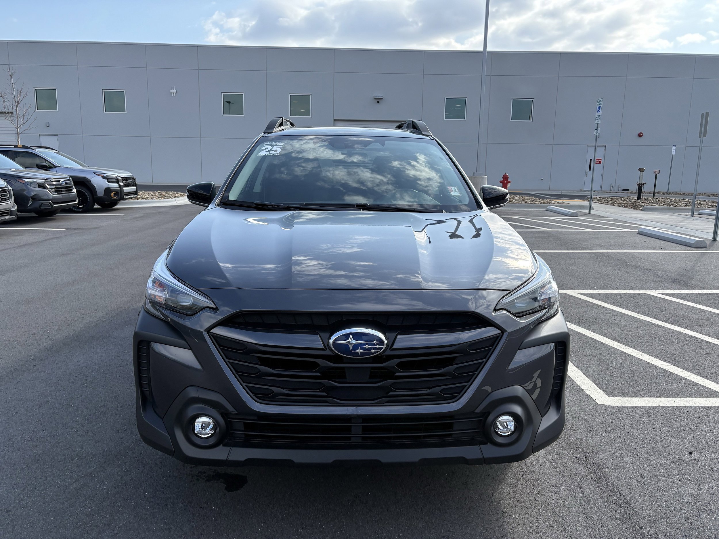 Certified 2025 Subaru Outback Premium AWD/4WD image 2