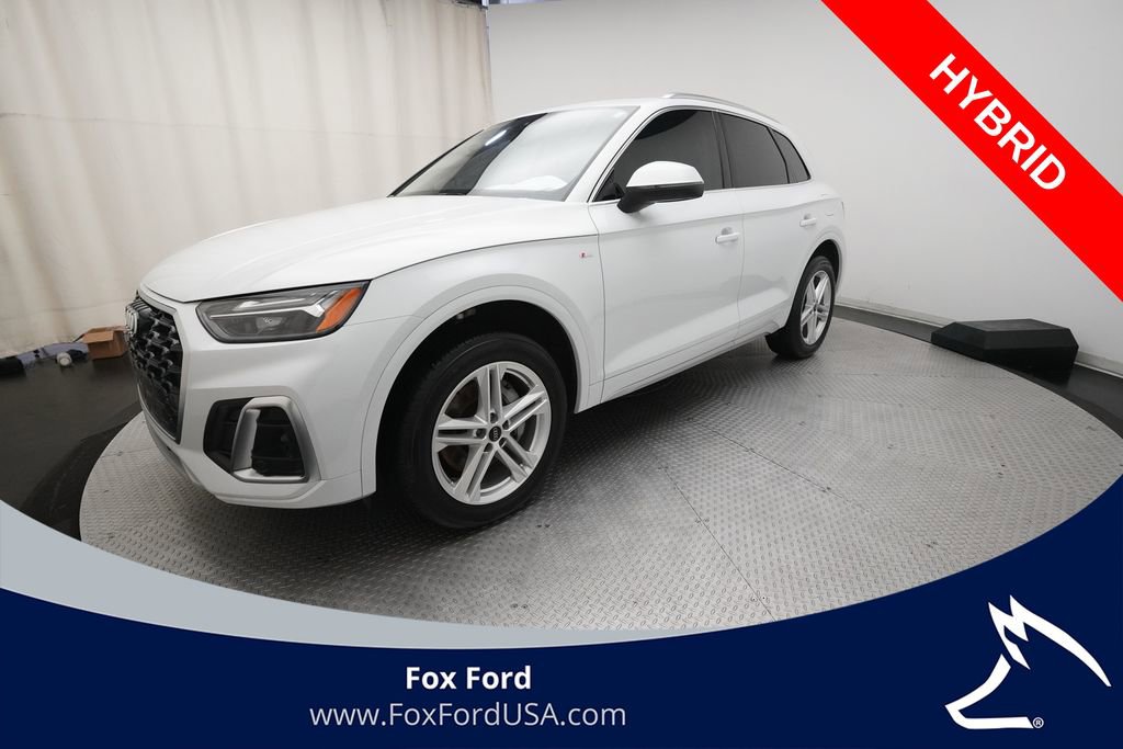 Used 2024 Audi Q5 e Premium Plus w/ Premium Plus Package image 1
