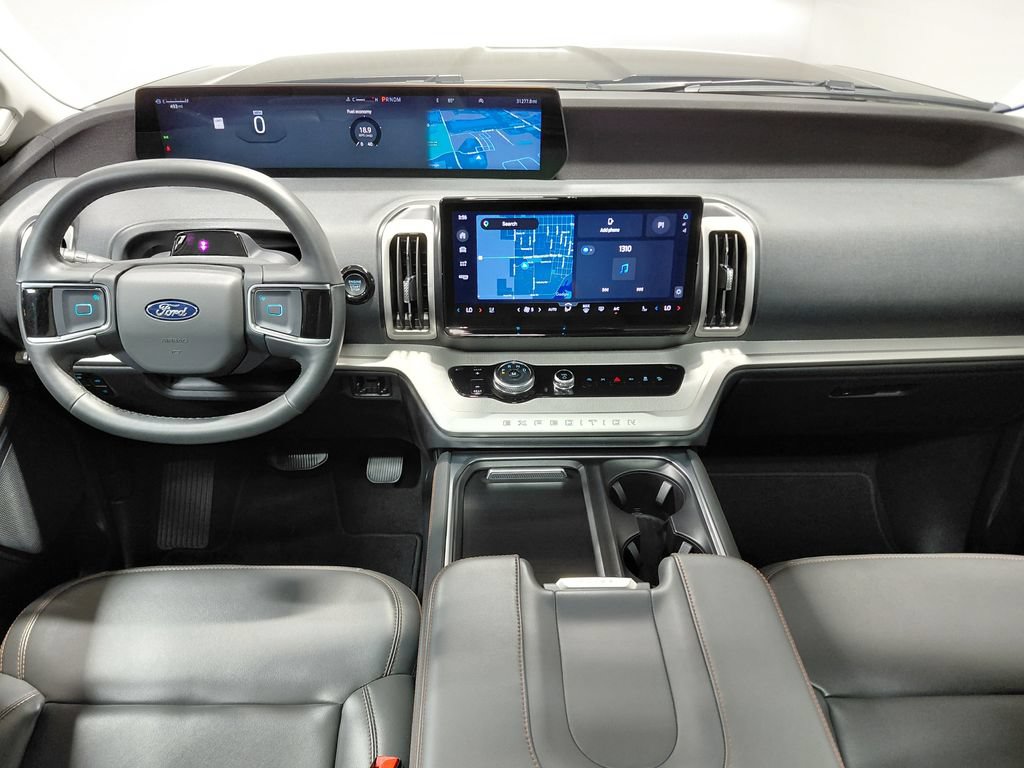 Certified 2025 Ford Expedition Active AWD/4WD video 3