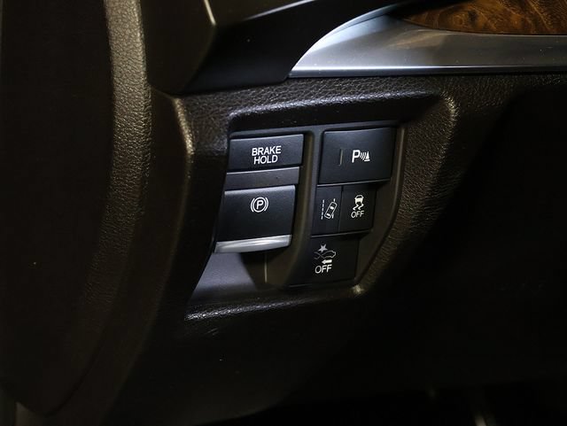 Used 2020 Acura MDX SH-AWD w/ Technology Package image 27