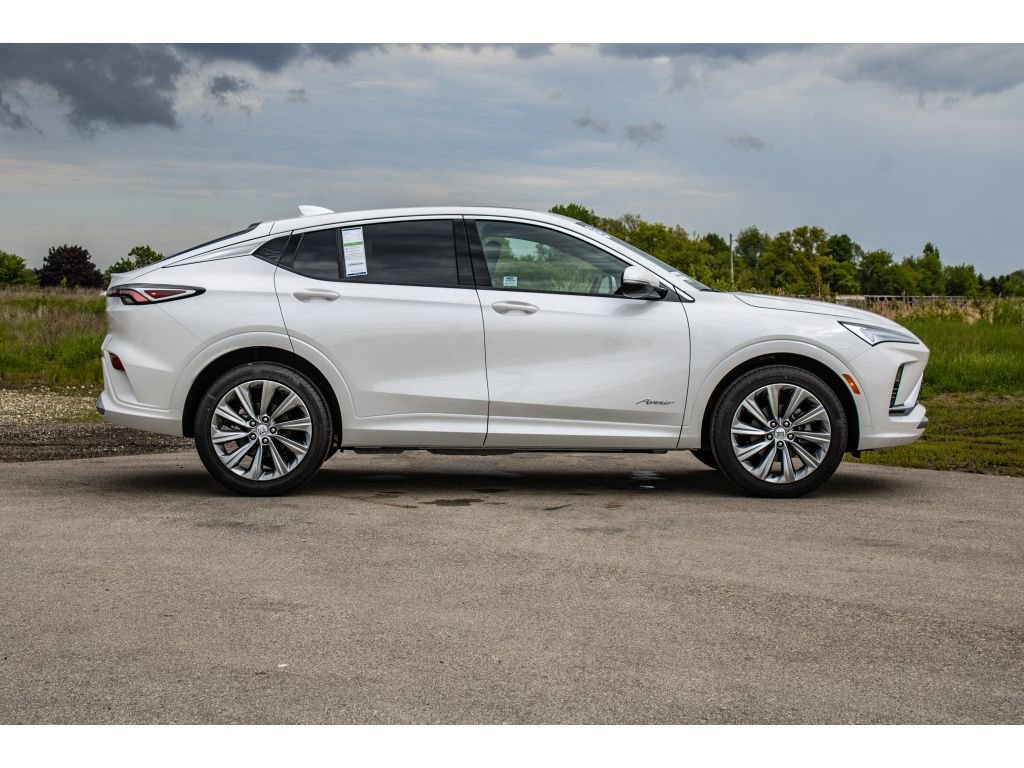 New 2025 Buick Envista Avenir image 41