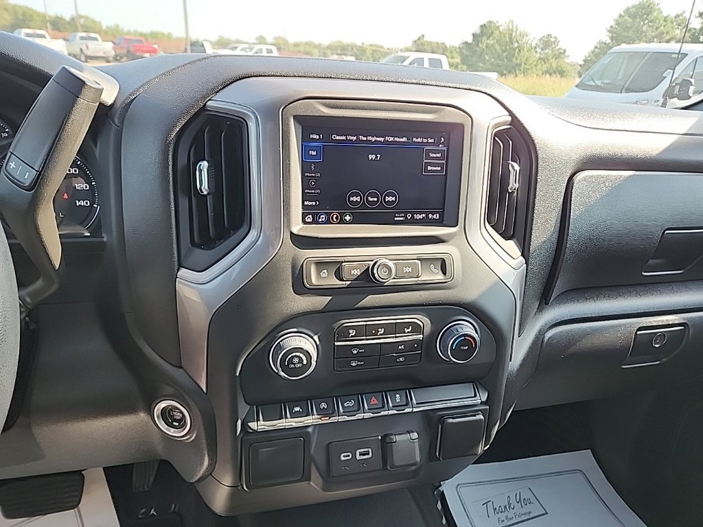 Used 2023 Chevrolet Silverado 1500 Custom AWD/4WD image 22