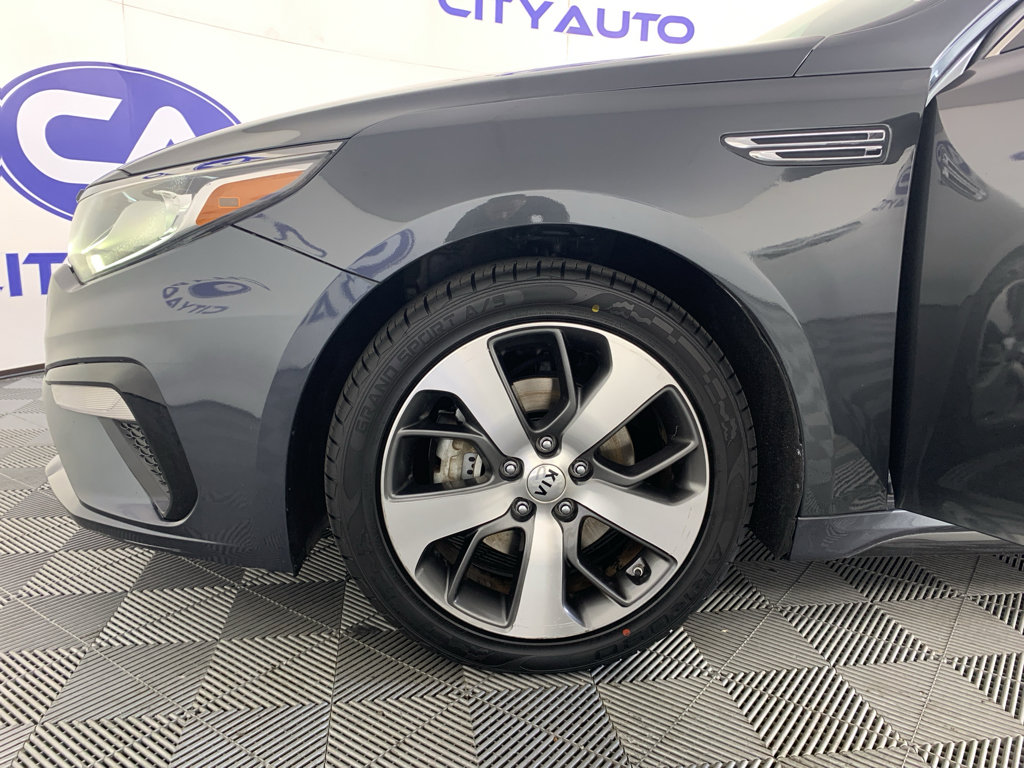 Used 2020 Kia Optima S w/ S Panoramic Sunroof Package FWD image 12