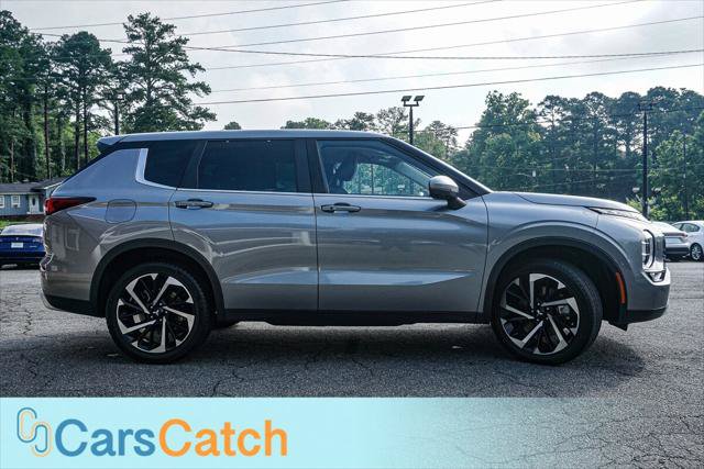 Used 2023 Mitsubishi Outlander SE AWD/4WD image 2