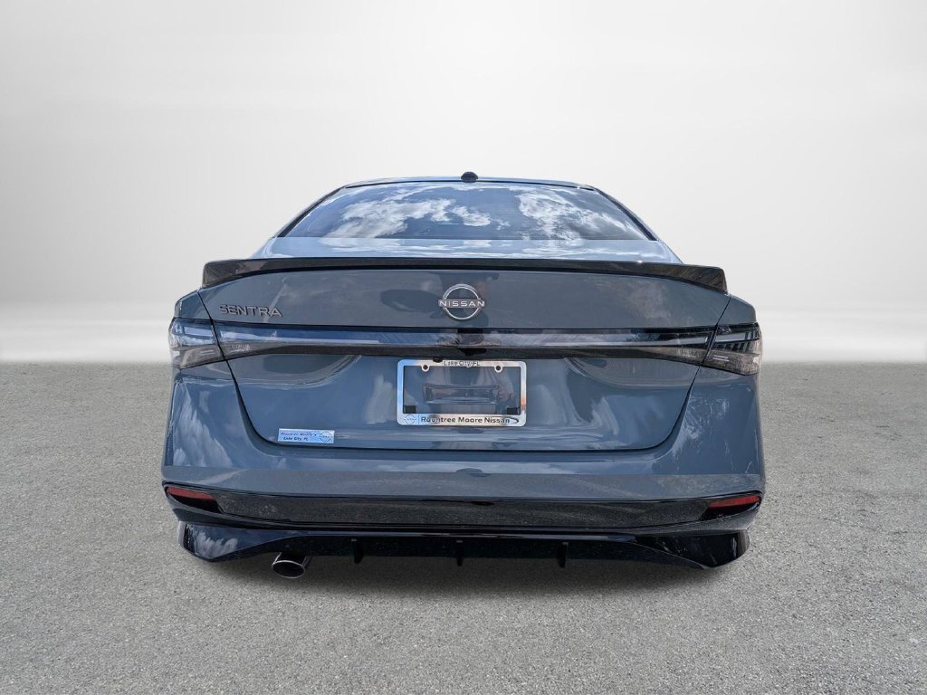 New 2027 Nissan Sentra SR w/ Floor Mat Package FWD image 4