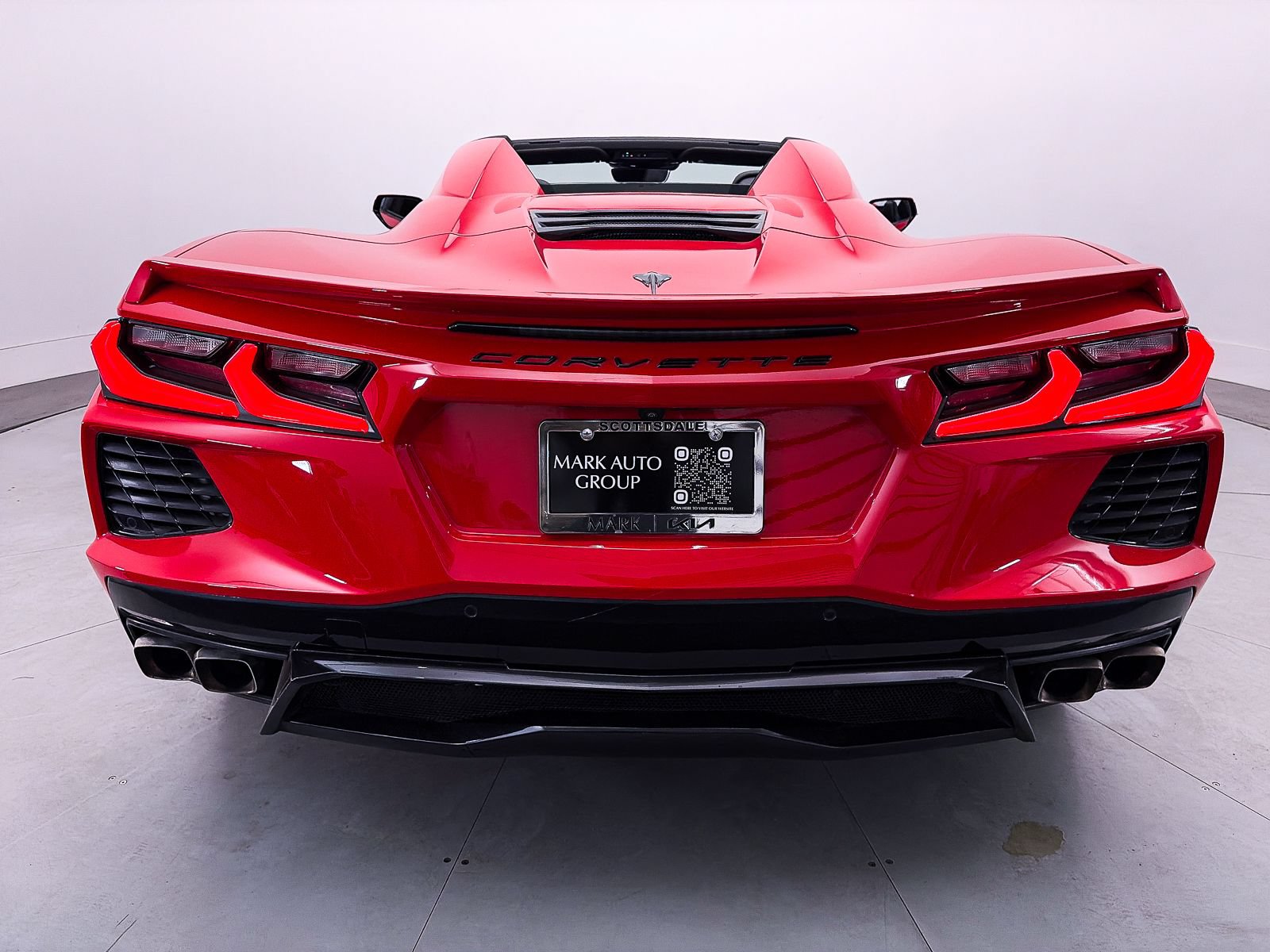 Used 2024 Chevrolet Corvette Stingray Preferred Conv w/ 2LT RWD image 16