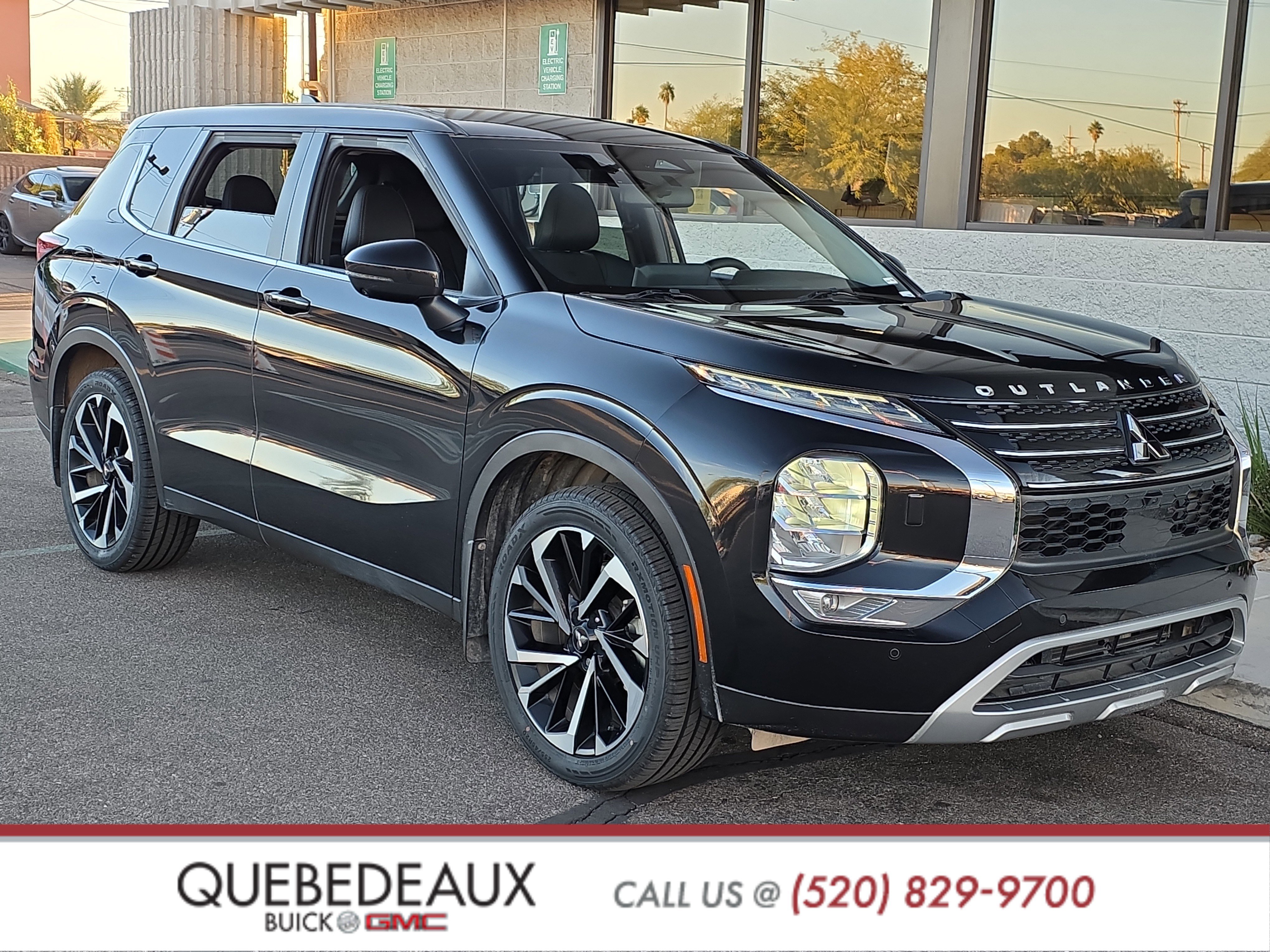 Used 2024 Mitsubishi Outlander SE