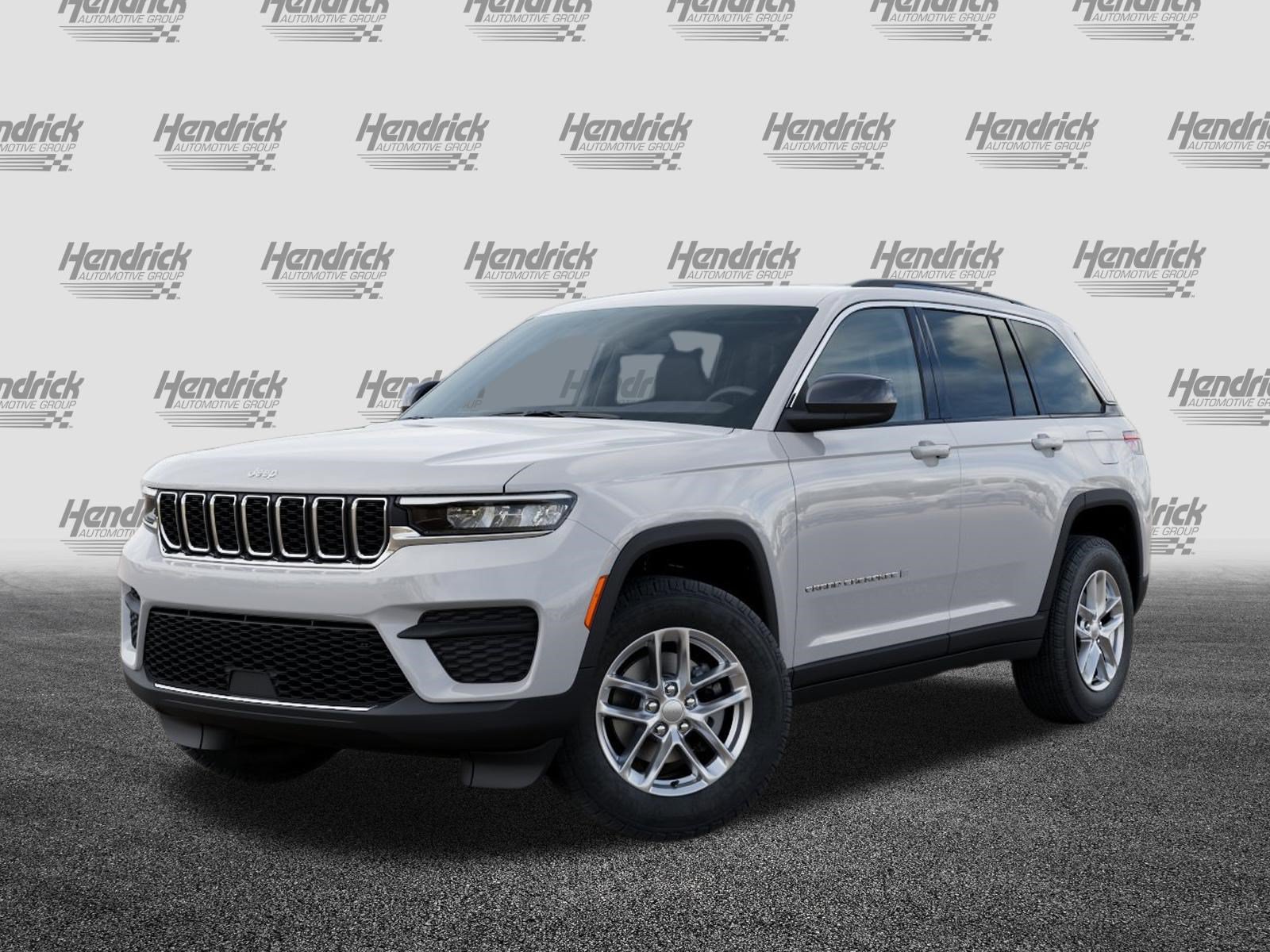 New 2026 Jeep Grand Cherokee Laredo X RWD image 2