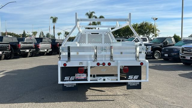 New 2025 Ford F550 2WD Regular Cab Super Duty image 4