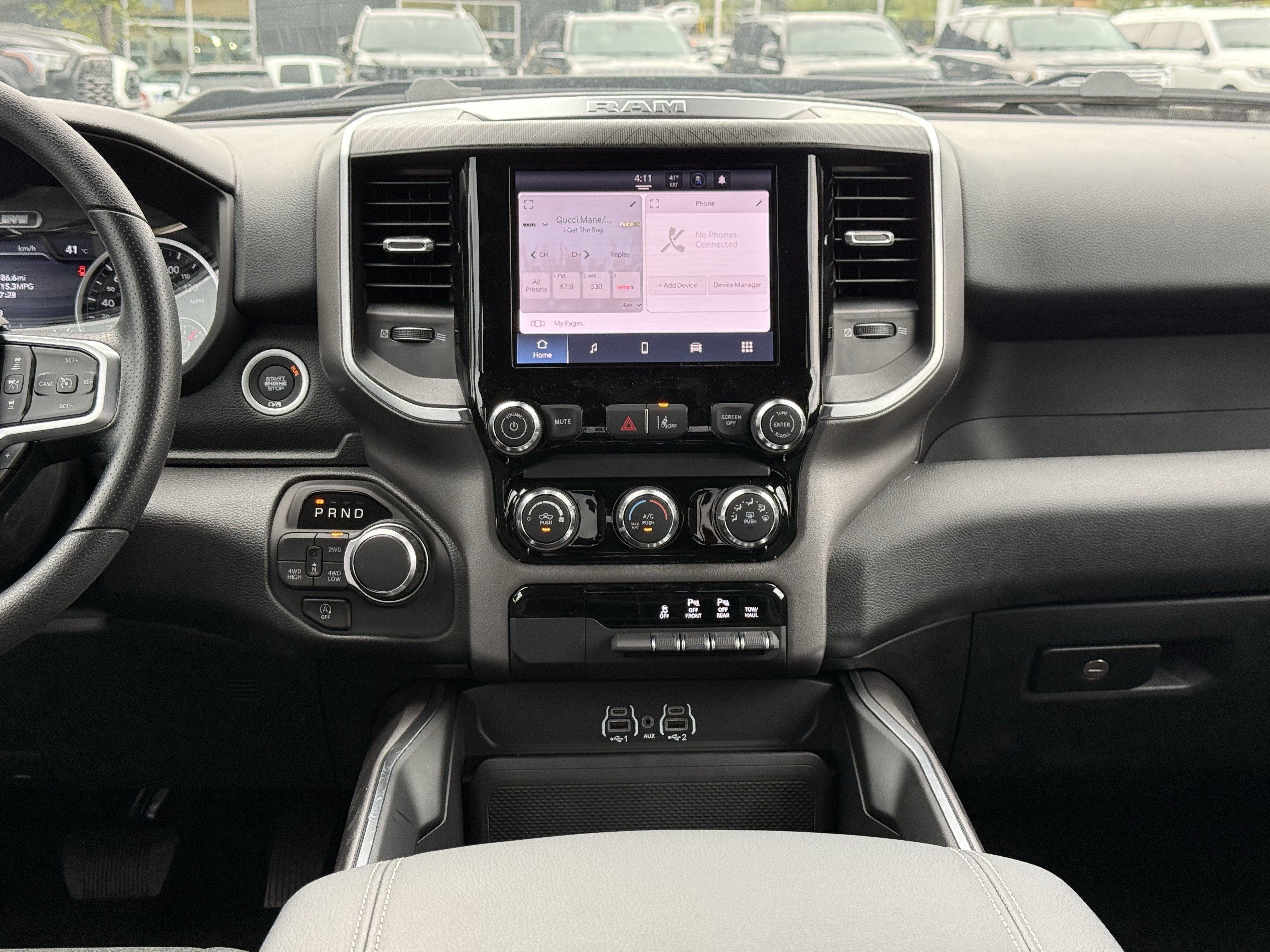 New 2026 RAM 1500 Express AWD/4WD image 30