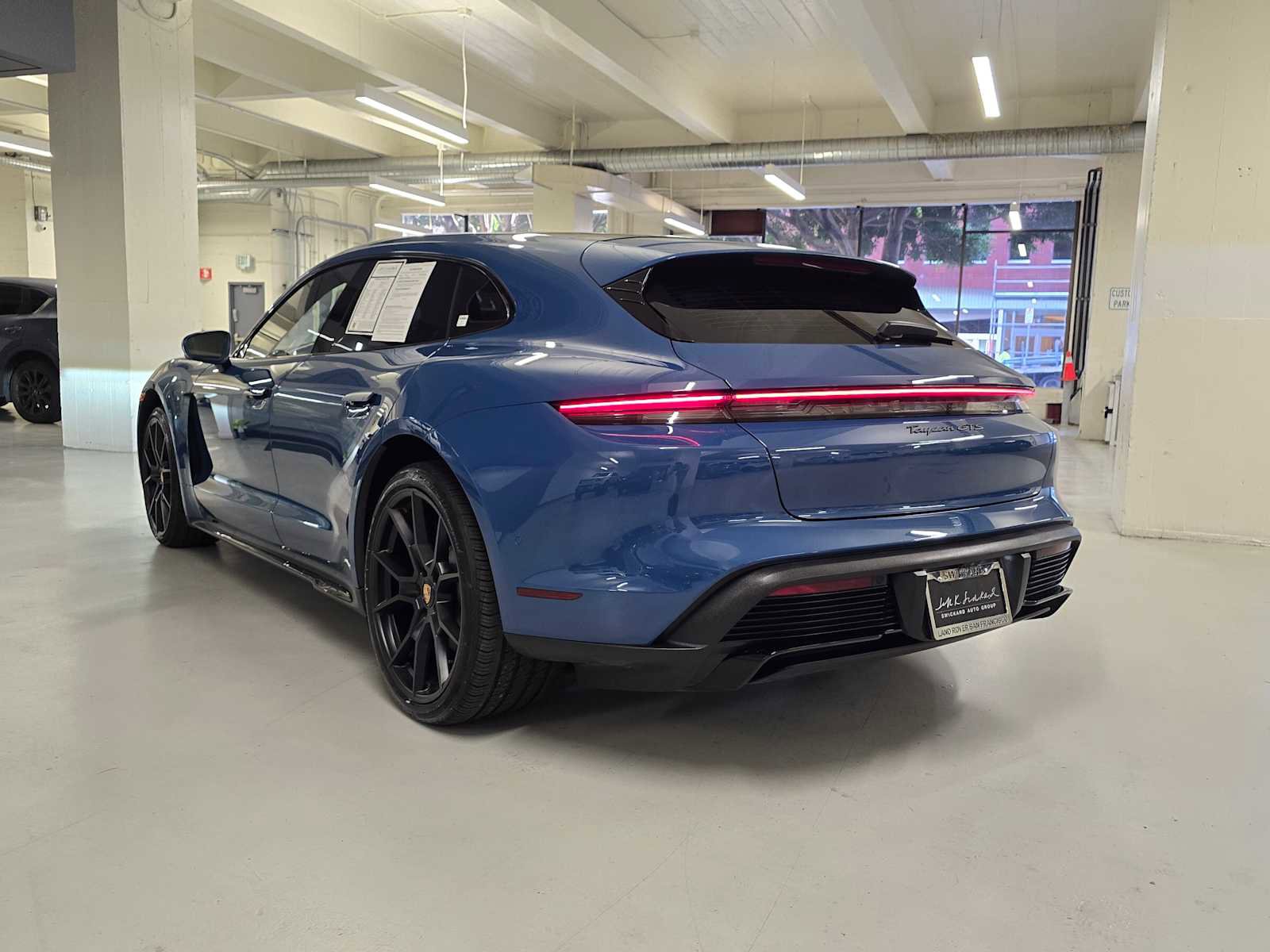 Used 2024 Porsche Taycan GTS image 3