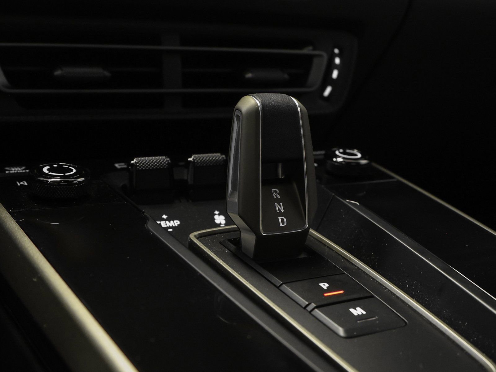 Certified 2025 Porsche 911 Turbo image 66