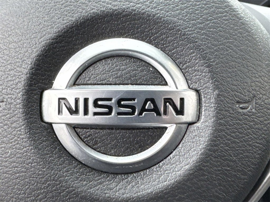Used 2022 Nissan Versa S image 33