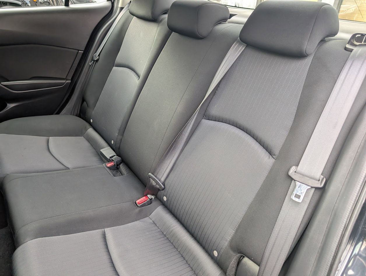 Used 2015 MAZDA MAZDA3 i Sport image 7