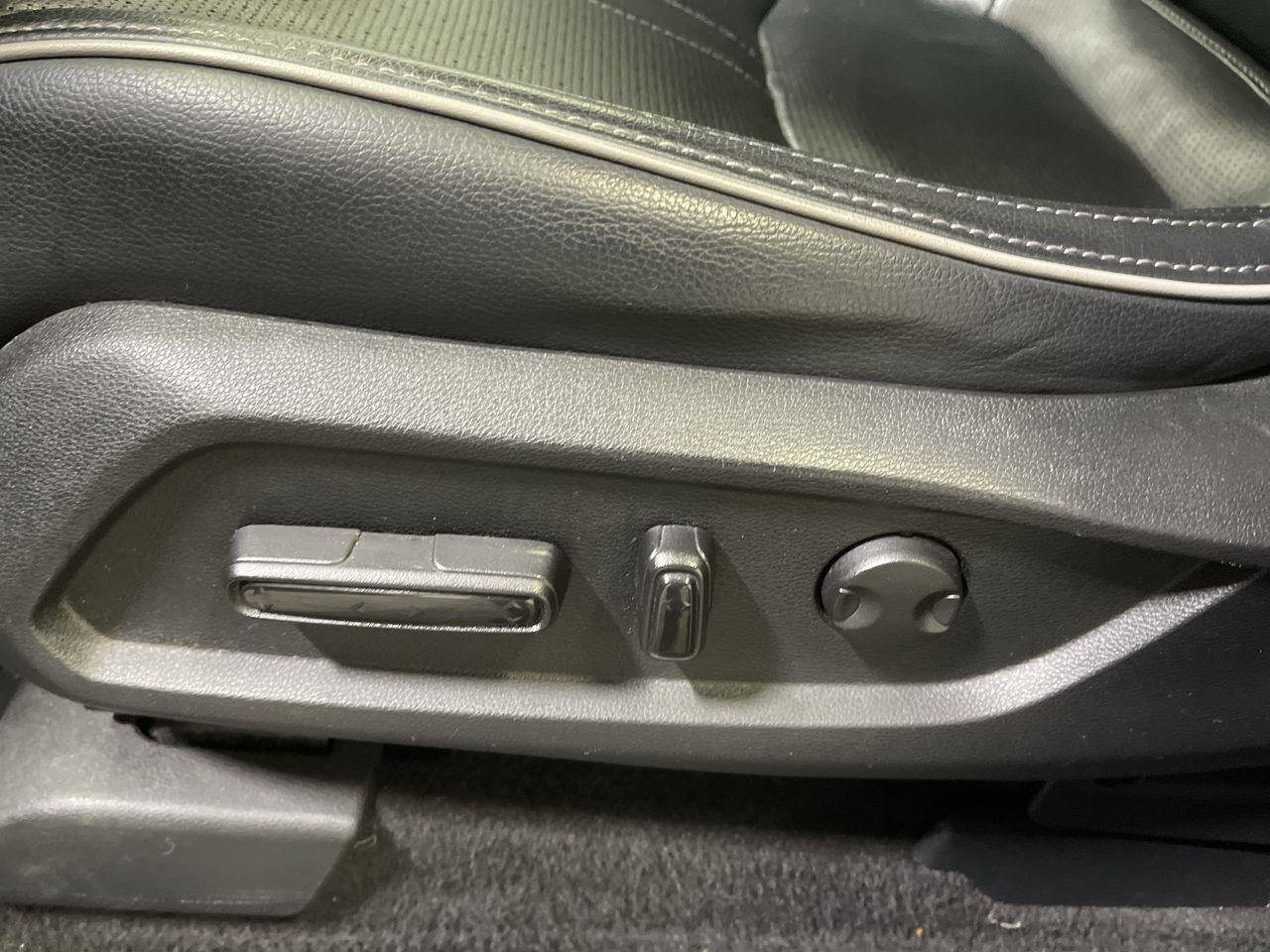 Certified 2023 Honda Pilot Elite image 12