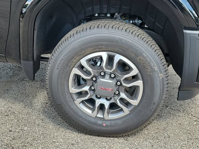 New 2026 GMC Sierra 2500 AT4 w/ LPO, Black Badging Package AWD/4WD image 5