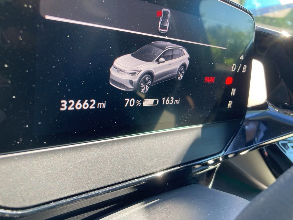 Certified 2023 Volkswagen ID.4 Pro AWD/4WD image 16