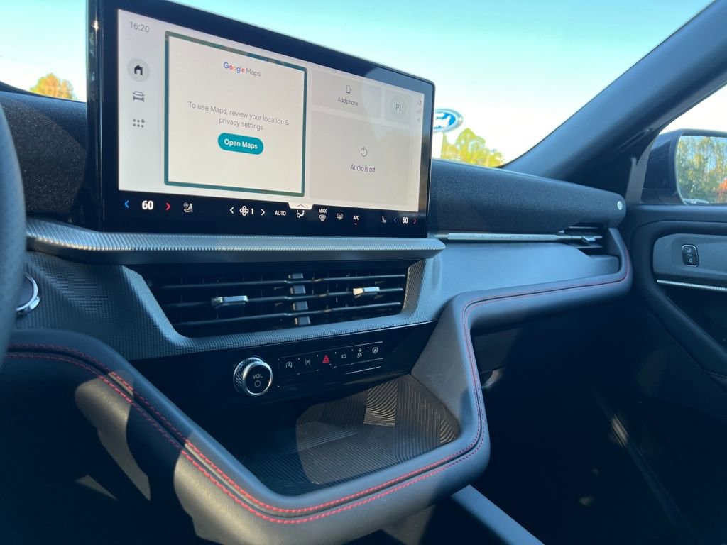 New 2026 Ford Explorer ST-Line image 24