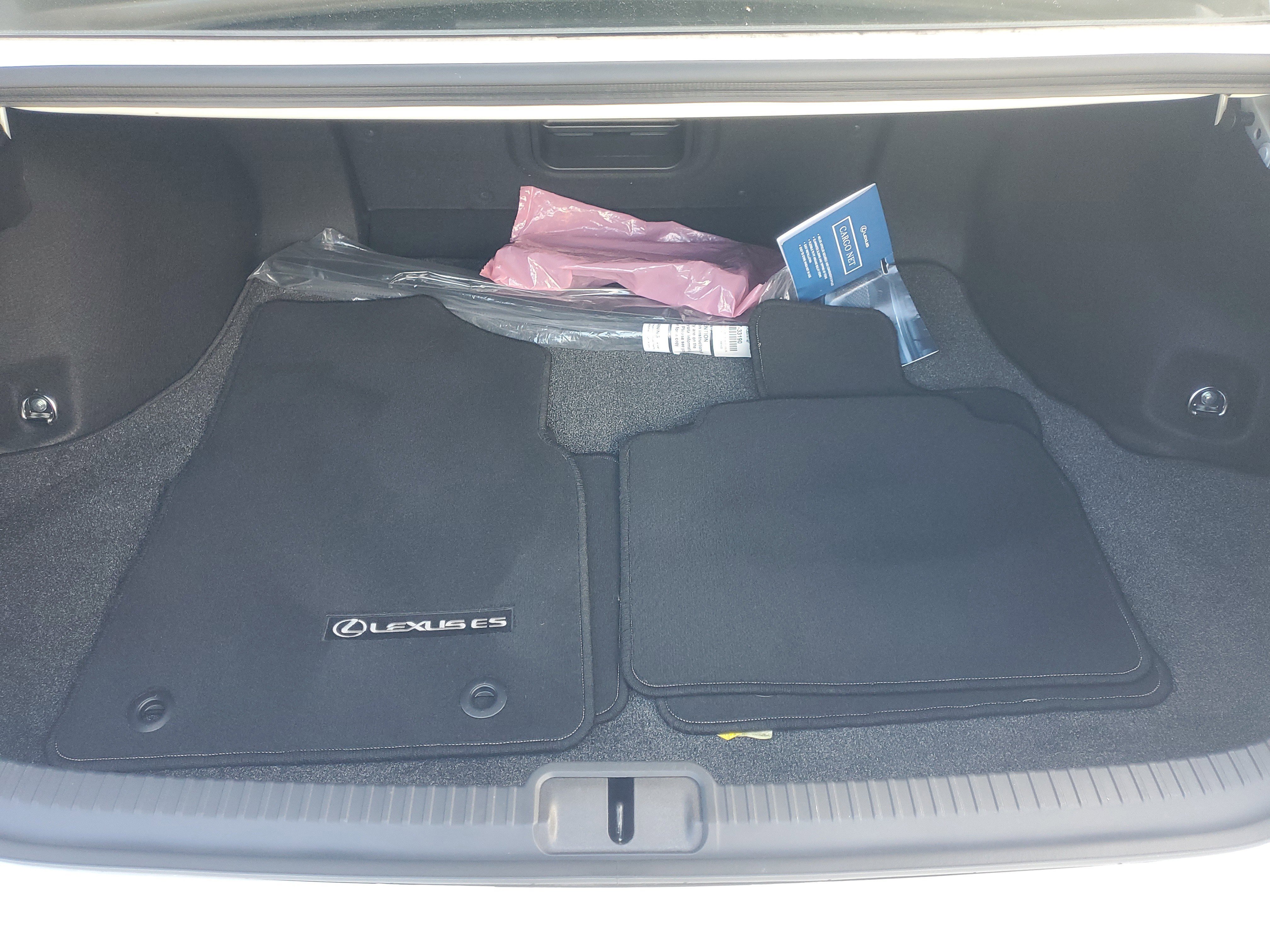 Certified 2025 Lexus ES 350 w/ Premium Package image 12