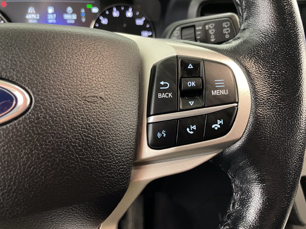 Used 2021 Ford Explorer XLT AWD/4WD image 28
