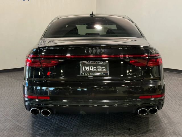 Used 2020 Audi S8 L image 7