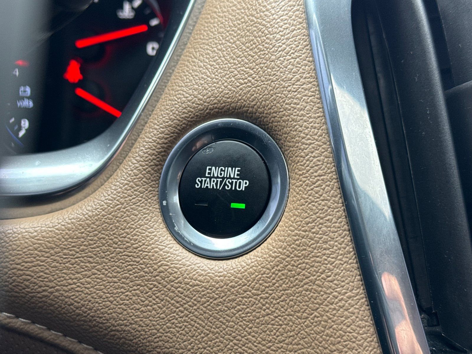 Used 2023 Chevrolet Traverse Premier w/ LPO, Floor Liner Package image 27