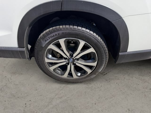 Used 2019 Subaru Forester Limited AWD/4WD image 14