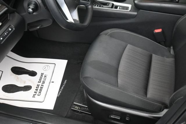 Used 2025 Nissan Altima 2.5 SV AWD/4WD image 13